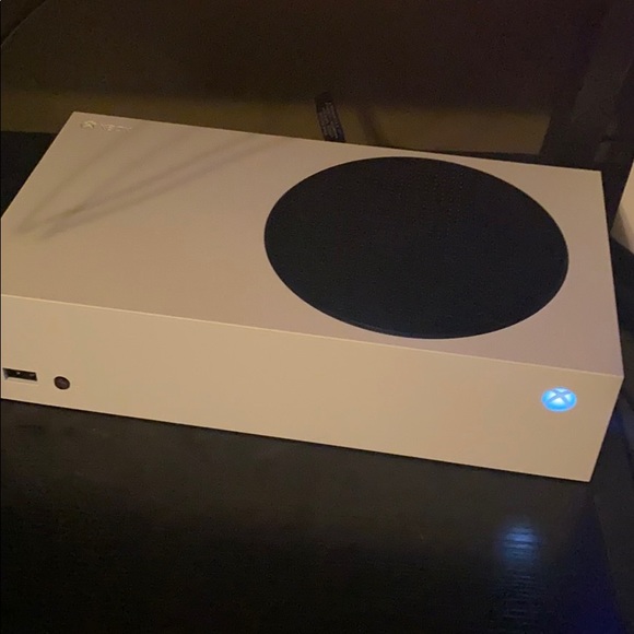 Xbox one s (next gen) - Picture 1 of 1